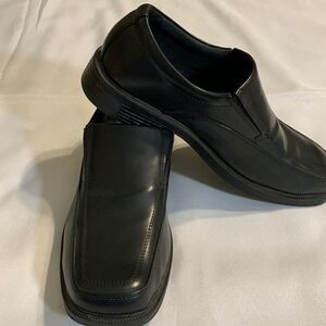 Dexter Comfort size 10W black men’s dress shoes.